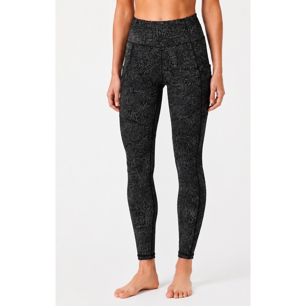 Athleta Salutation Stash Pocket Tight Leggings Black White Textured Dash Print S
